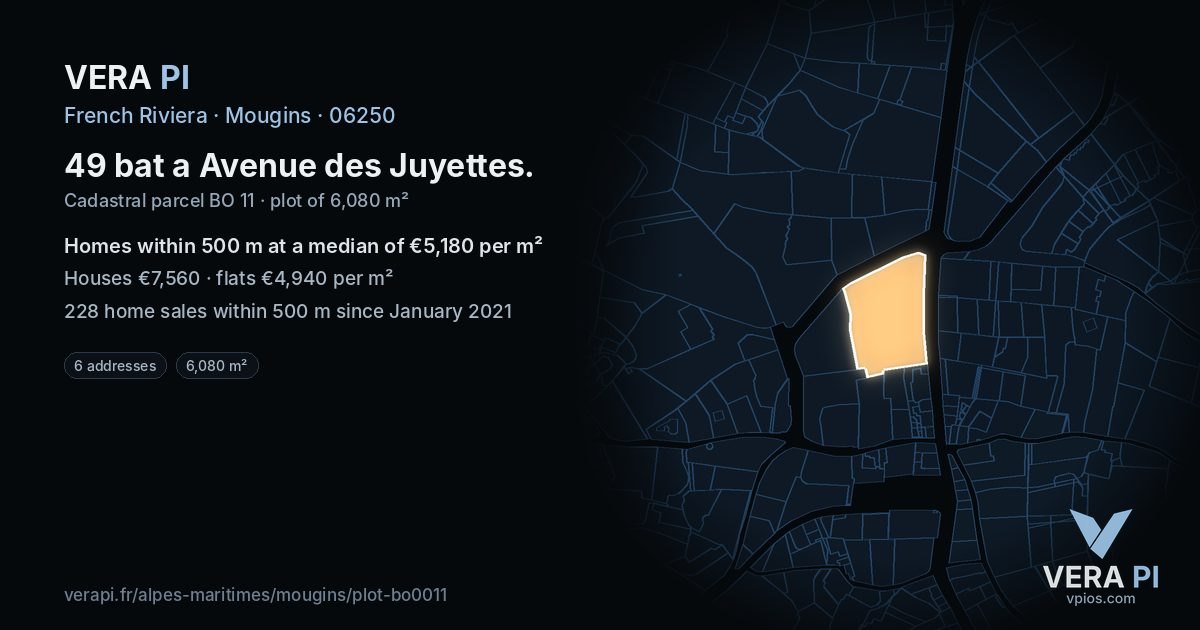 49 bat a Avenue des Juyettes, Mougins at night – the plot lit, the parcels around coloured by the prices near them