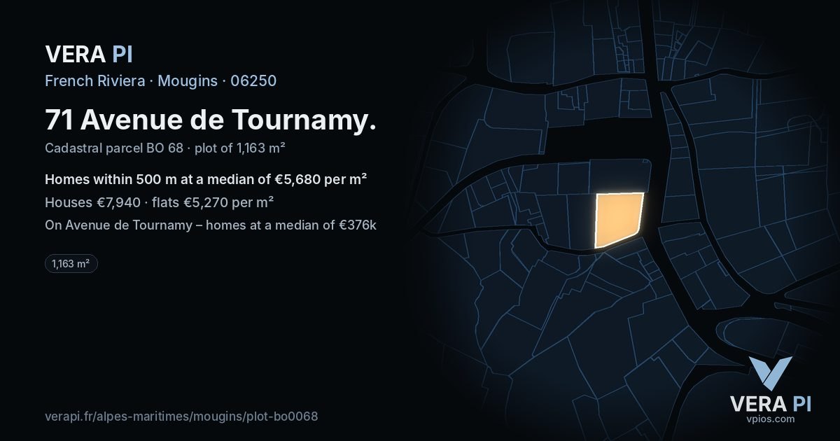 71 Avenue de Tournamy, Mougins at night – the plot lit, the parcels around coloured by the prices near them