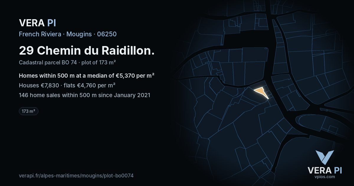 29 Chemin du Raidillon, Mougins at night – the plot lit, the parcels around coloured by the prices near them