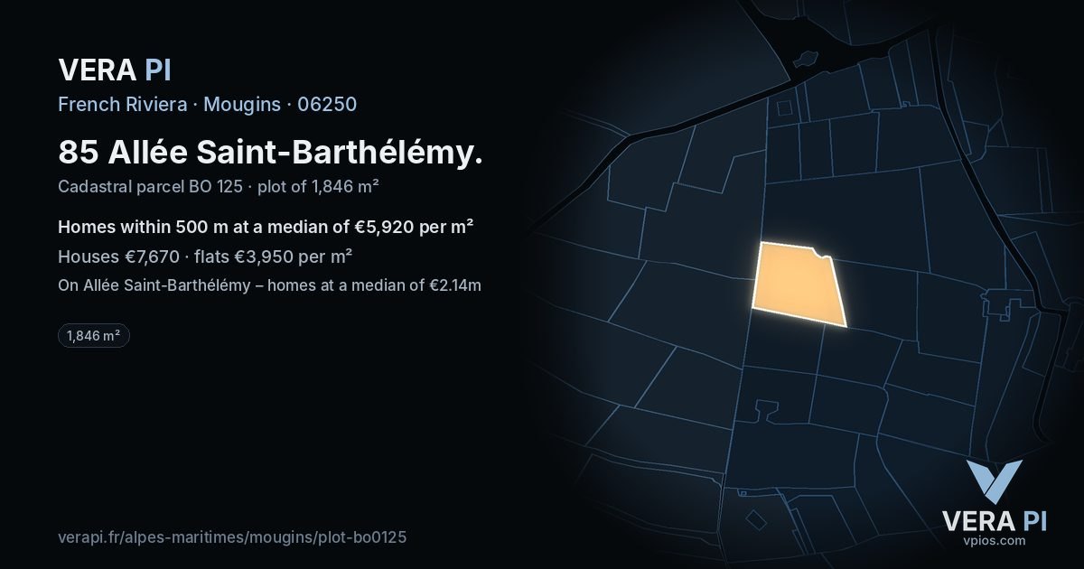 85 Allée Saint-Barthélémy, Mougins at night – the plot lit, the parcels around coloured by the prices near them
