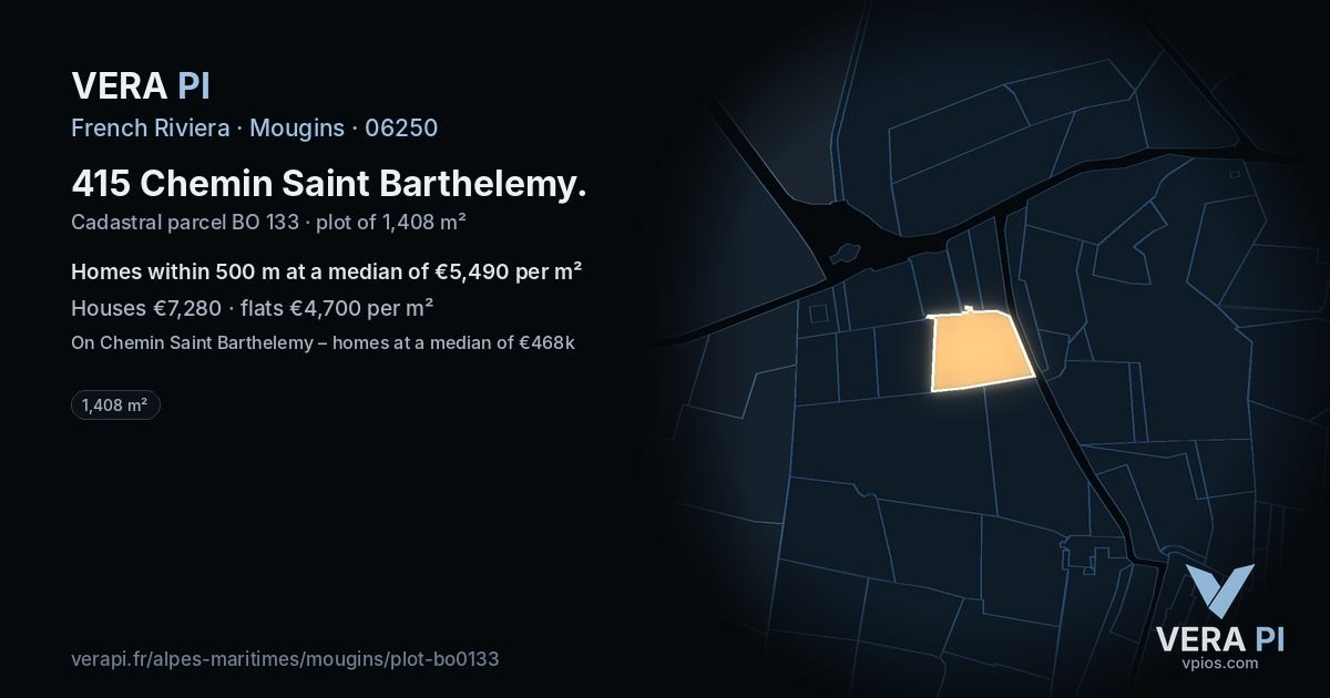415 Chemin Saint Barthelemy, Mougins at night – the plot lit, the parcels around coloured by the prices near them