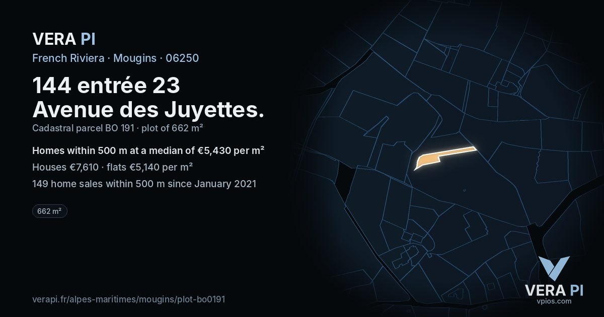 144 entrée 23 Avenue des Juyettes, Mougins at night – the plot lit, the parcels around coloured by the prices near them