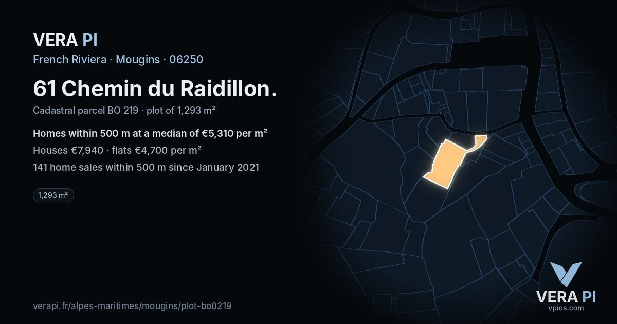 61 Chemin du Raidillon, Mougins at night – the plot lit, the parcels around coloured by the prices near them