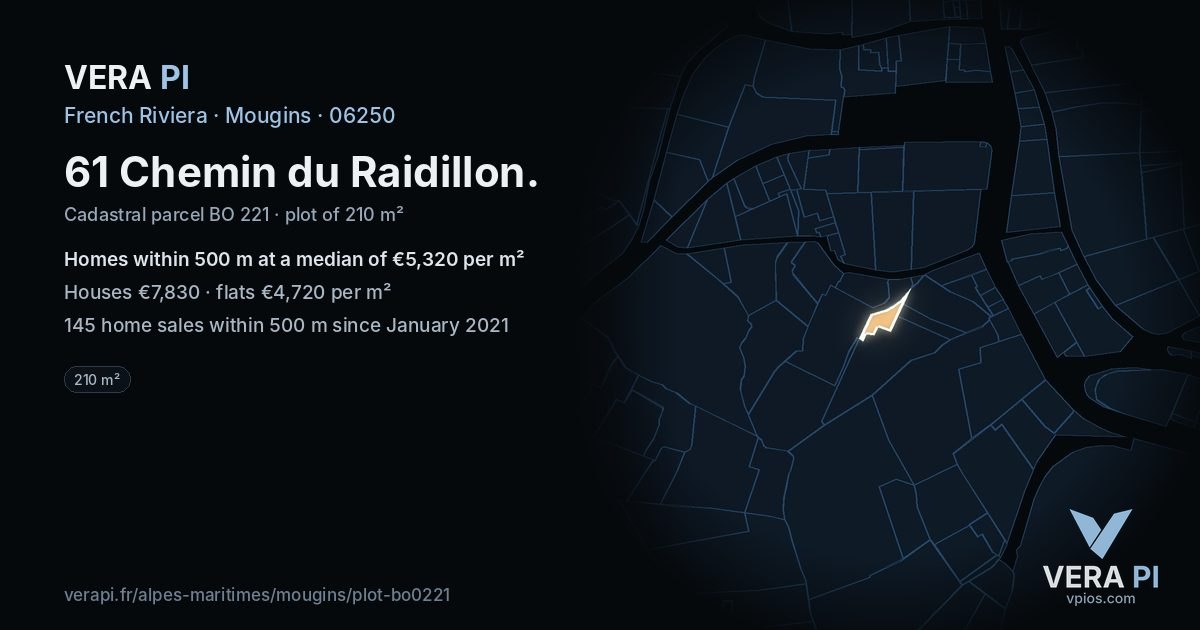 61 Chemin du Raidillon, Mougins at night – the plot lit, the parcels around coloured by the prices near them
