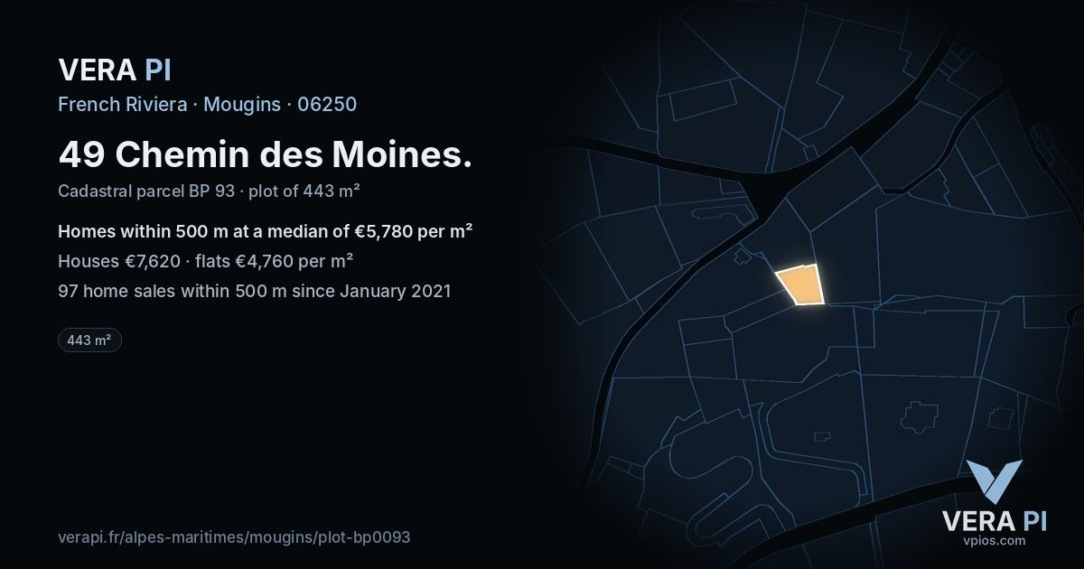 49 Chemin des Moines, Mougins at night – the plot lit, the parcels around coloured by the prices near them