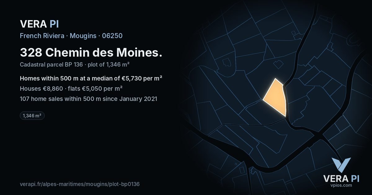 328 Chemin des Moines, Mougins at night – the plot lit, the parcels around coloured by the prices near them