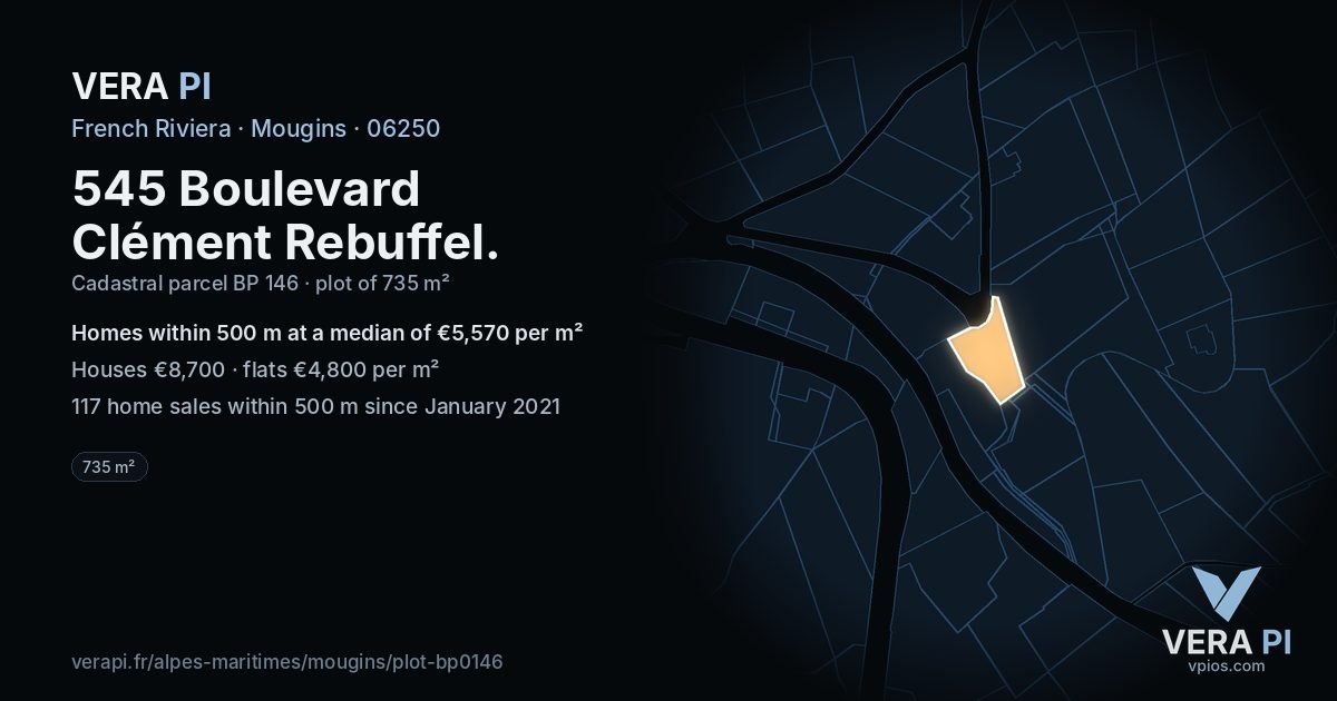545 Boulevard Clément Rebuffel, Mougins at night – the plot lit, the parcels around coloured by the prices near them