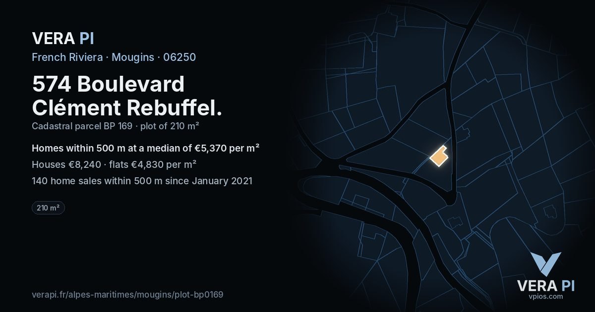 574 Boulevard Clément Rebuffel, Mougins at night – the plot lit, the parcels around coloured by the prices near them