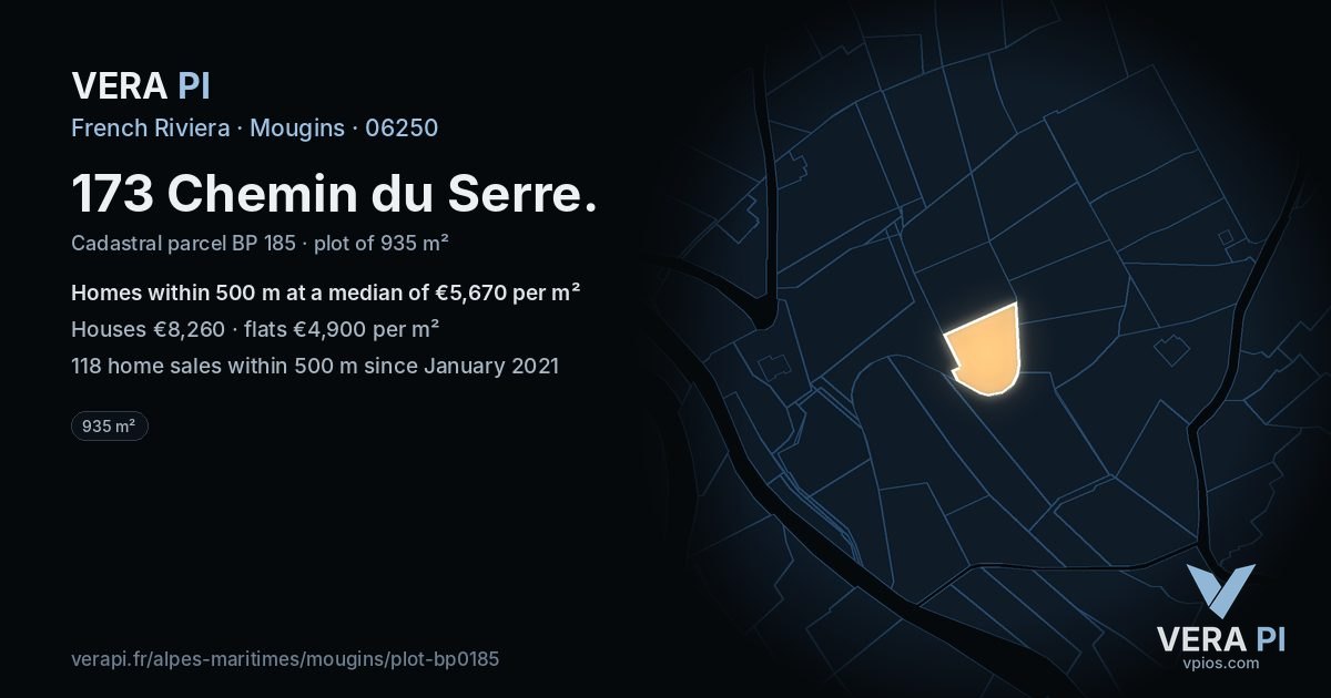 173 Chemin du Serre, Mougins at night – the plot lit, the parcels around coloured by the prices near them