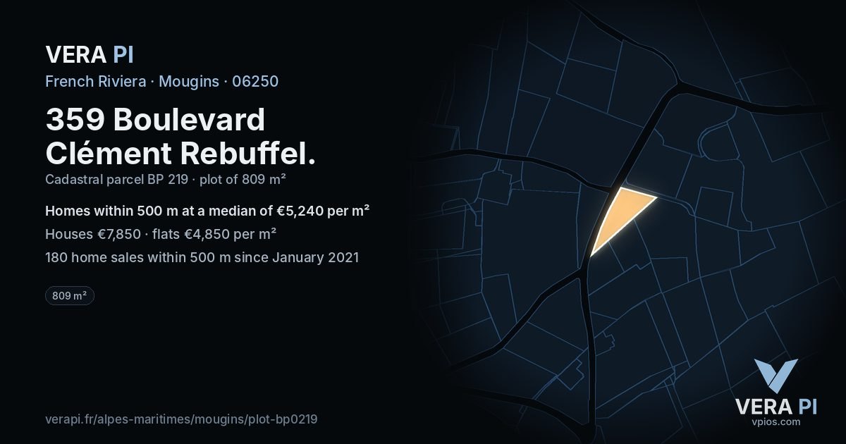 359 Boulevard Clément Rebuffel, Mougins at night – the plot lit, the parcels around coloured by the prices near them