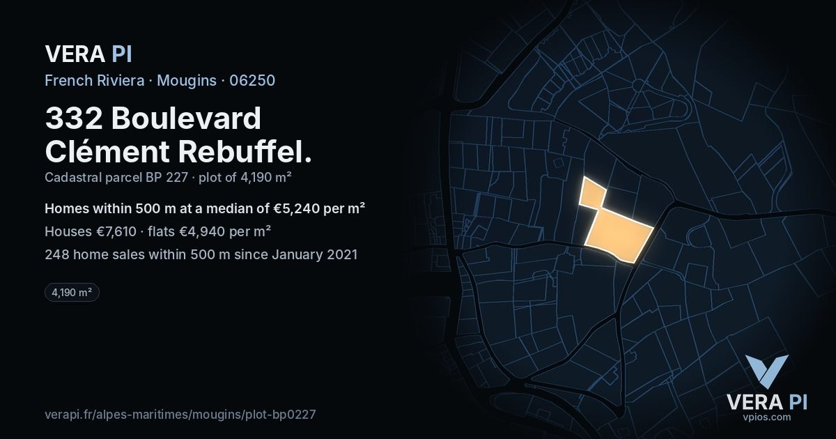 332 Boulevard Clément Rebuffel, Mougins at night – the plot lit, the parcels around coloured by the prices near them
