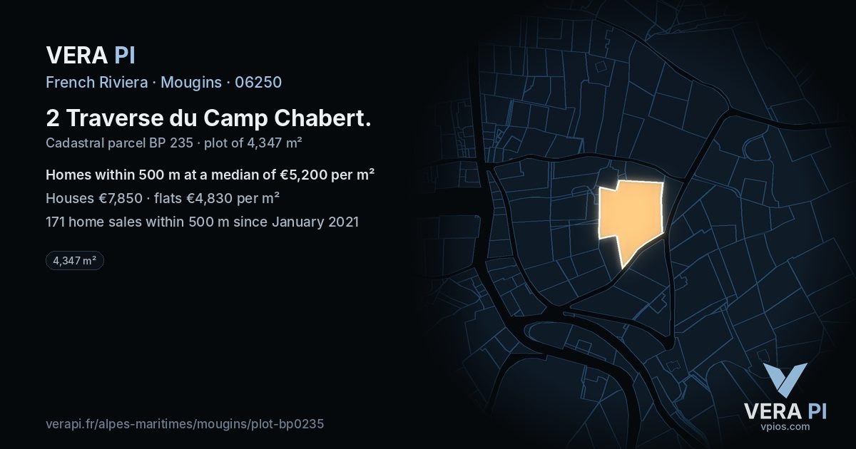 2 Traverse du Camp Chabert, Mougins at night – the plot lit, the parcels around coloured by the prices near them