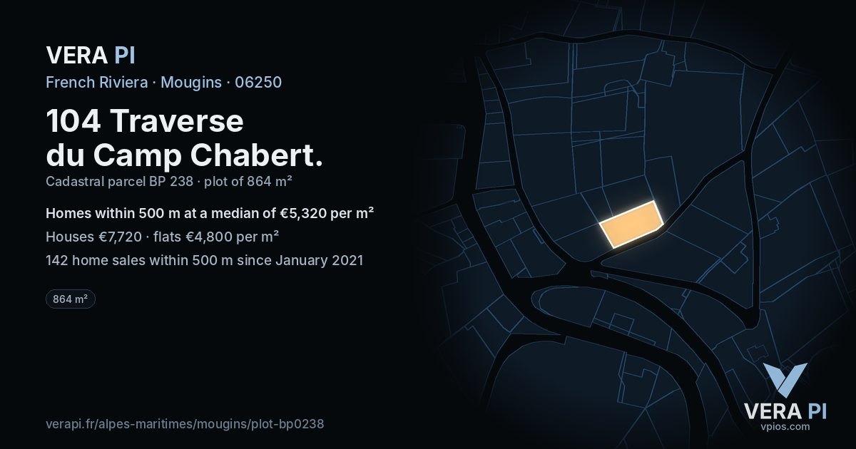 104 Traverse du Camp Chabert, Mougins at night – the plot lit, the parcels around coloured by the prices near them