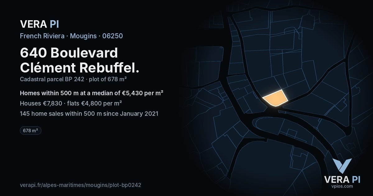 640 Boulevard Clément Rebuffel, Mougins at night – the plot lit, the parcels around coloured by the prices near them