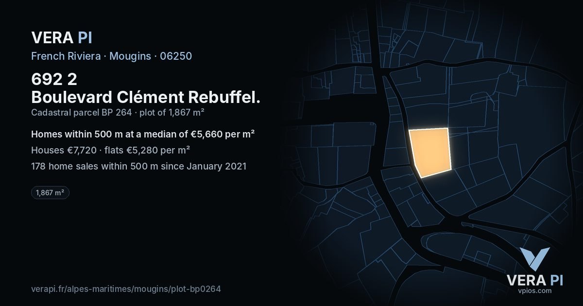 692 2 Boulevard Clément Rebuffel, Mougins at night – the plot lit, the parcels around coloured by the prices near them