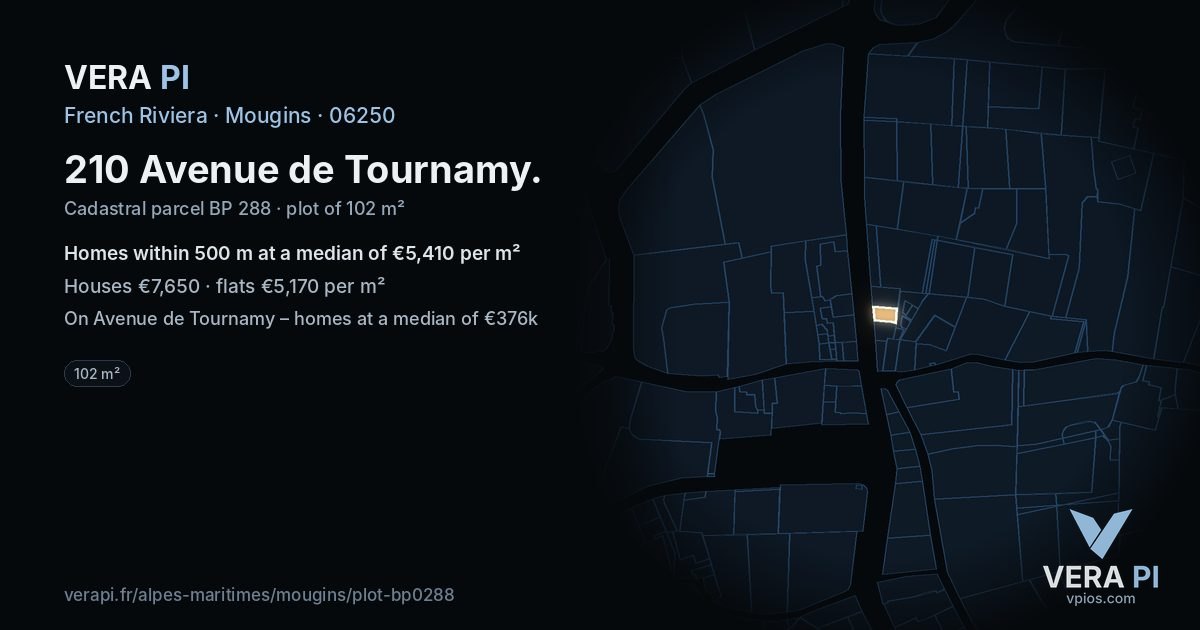 210 Avenue de Tournamy, Mougins at night – the plot lit, the parcels around coloured by the prices near them