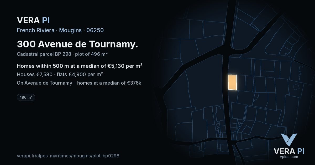 300 Avenue de Tournamy, Mougins at night – the plot lit, the parcels around coloured by the prices near them