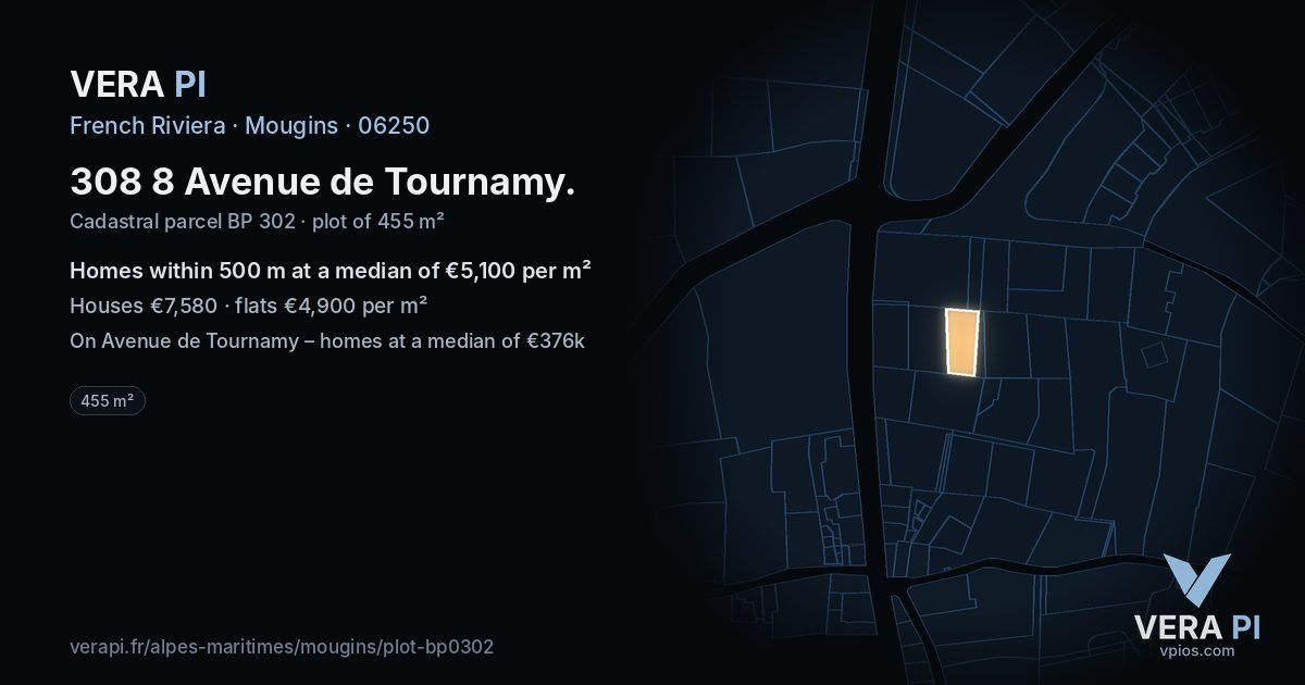 308 8 Avenue de Tournamy, Mougins at night – the plot lit, the parcels around coloured by the prices near them