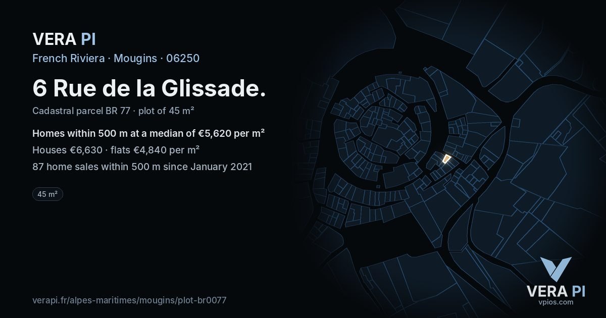 6 Rue de la Glissade, Mougins at night – the plot lit, the parcels around coloured by the prices near them