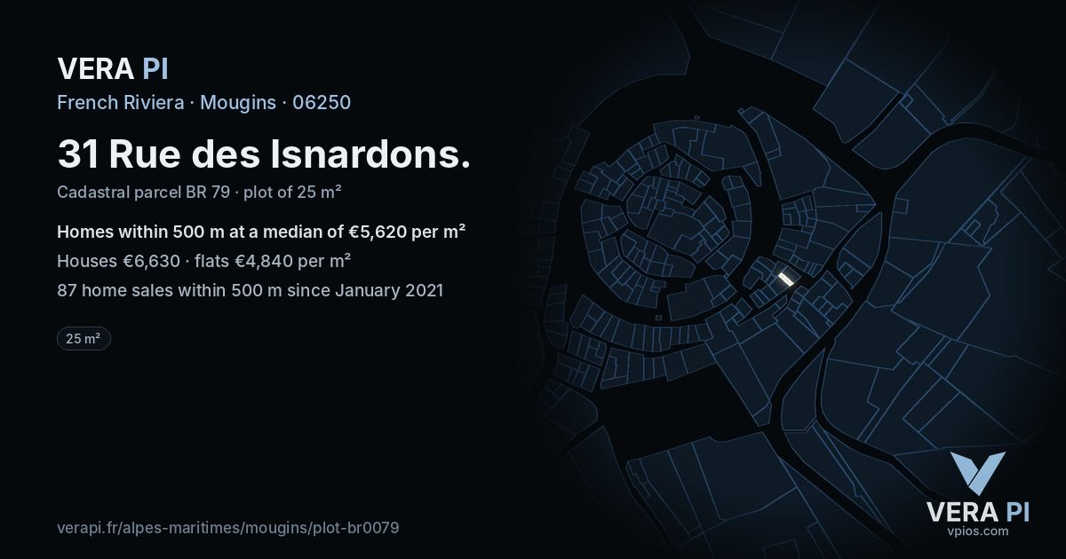 31 Rue des Isnardons, Mougins at night – the plot lit, the parcels around coloured by the prices near them
