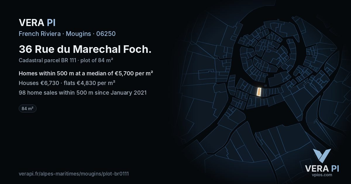 36 Rue du Marechal Foch, Mougins at night – the plot lit, the parcels around coloured by the prices near them