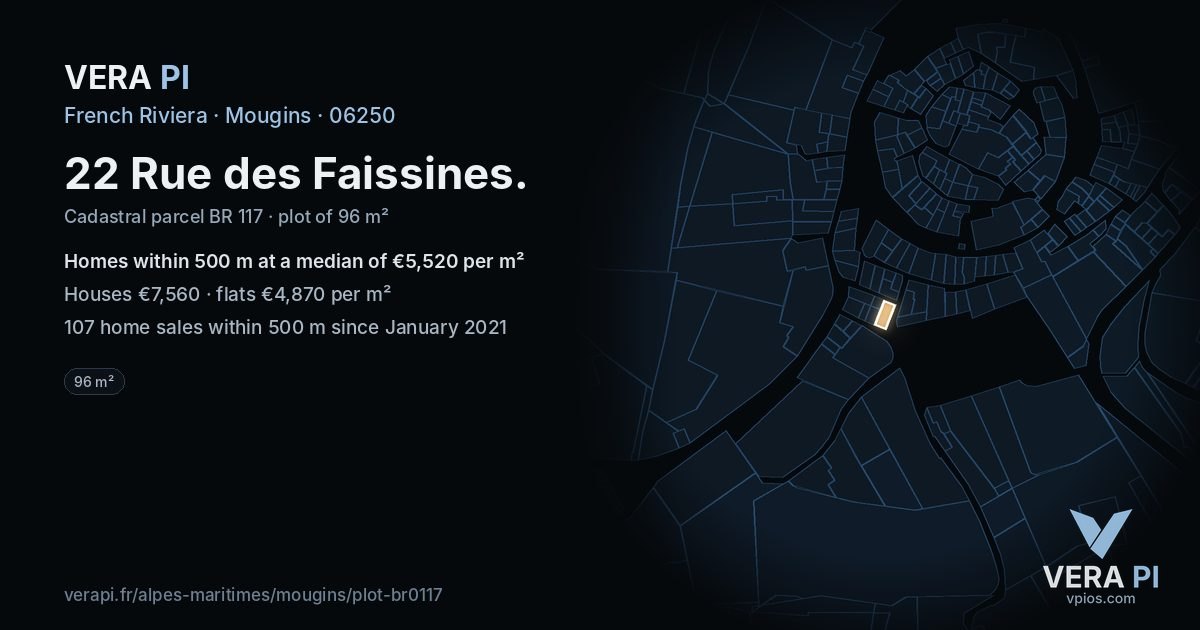 22 Rue des Faissines, Mougins at night – the plot lit, the parcels around coloured by the prices near them