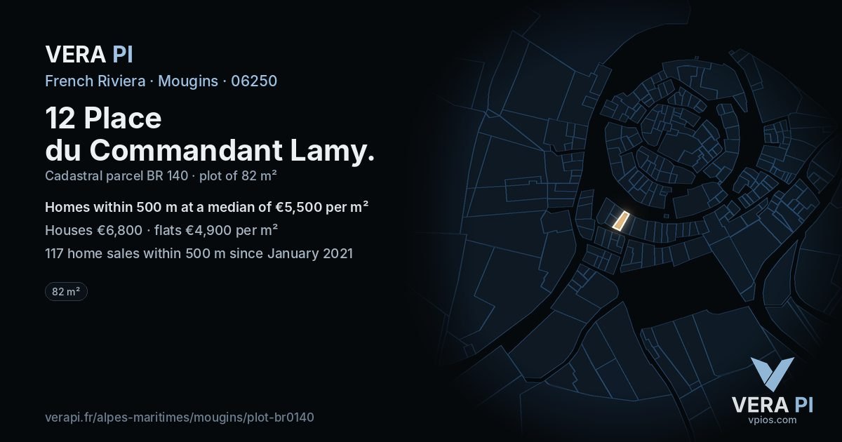 12 Place du Commandant Lamy, Mougins at night – the plot lit, the parcels around coloured by the prices near them