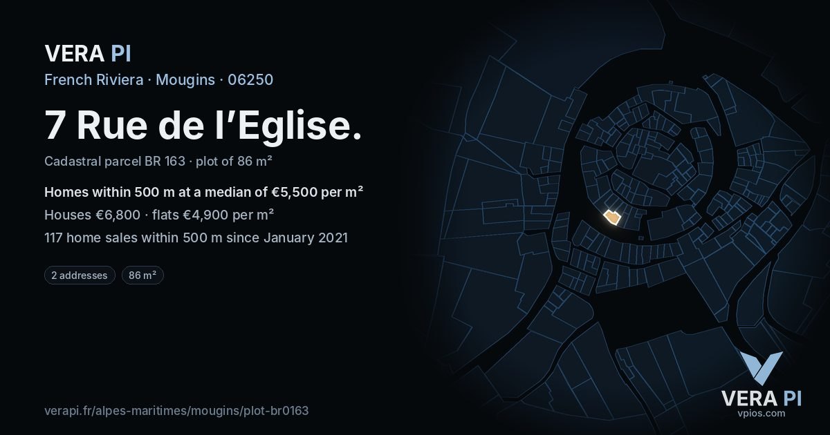 7 Rue de l’Eglise, Mougins at night – the plot lit, the parcels around coloured by the prices near them