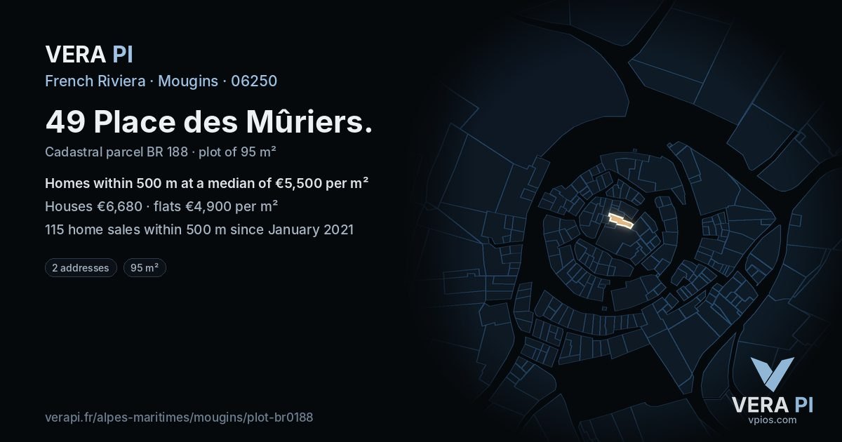 49 Place des Mûriers, Mougins at night – the plot lit, the parcels around coloured by the prices near them