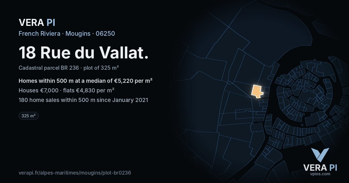 18 Rue du Vallat, Mougins at night – the plot lit, the parcels around coloured by the prices near them