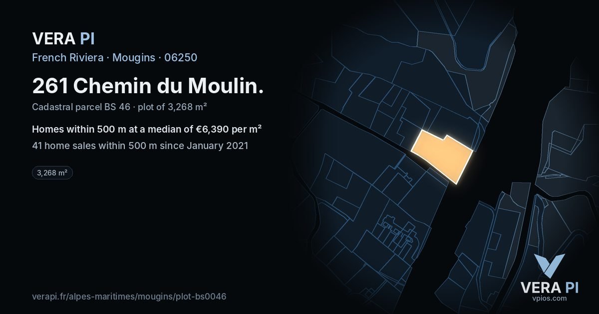 261 Chemin du Moulin, Mougins at night – the plot lit, the parcels around coloured by the prices near them