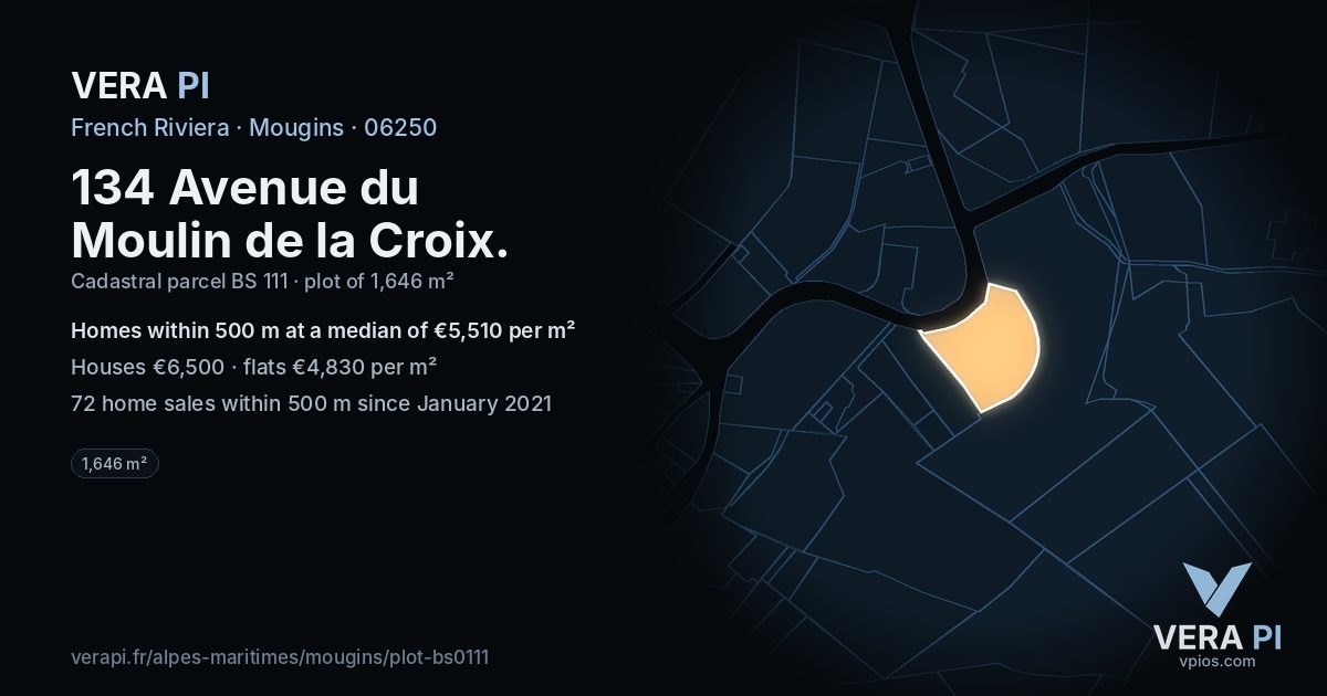 134 Avenue du Moulin de la Croix, Mougins at night – the plot lit, the parcels around coloured by the prices near them