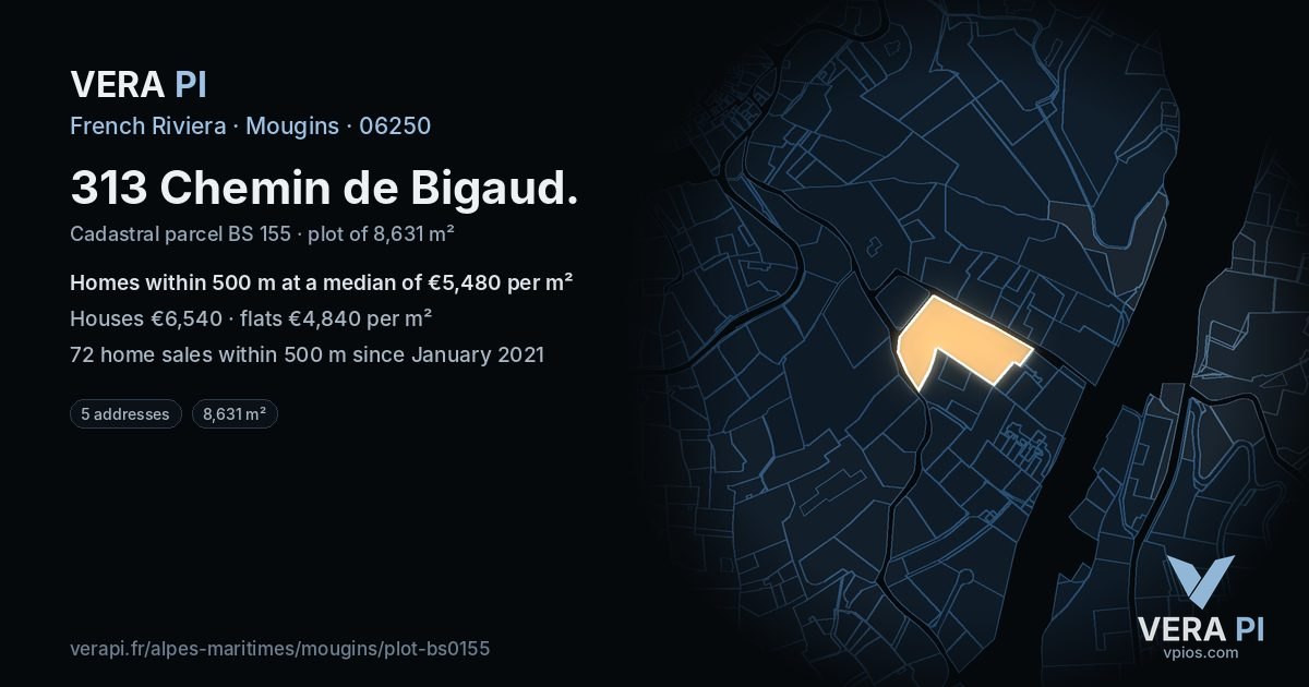 313 Chemin de Bigaud, Mougins at night – the plot lit, the parcels around coloured by the prices near them