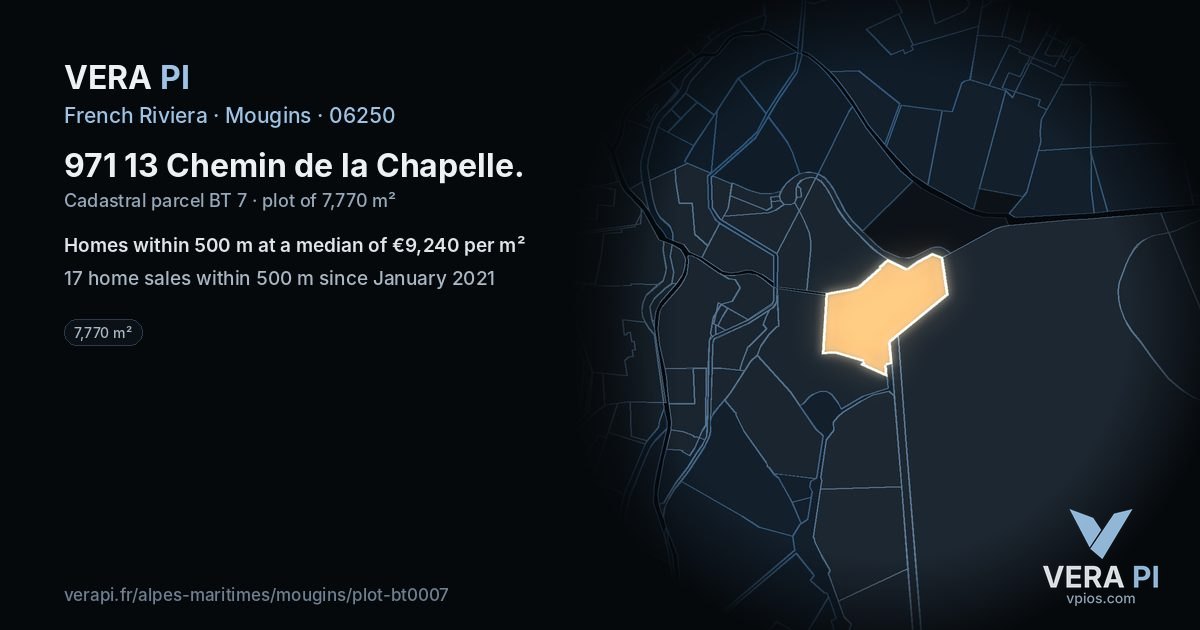971 13 Chemin de la Chapelle, Mougins at night – the plot lit, the parcels around coloured by the prices near them