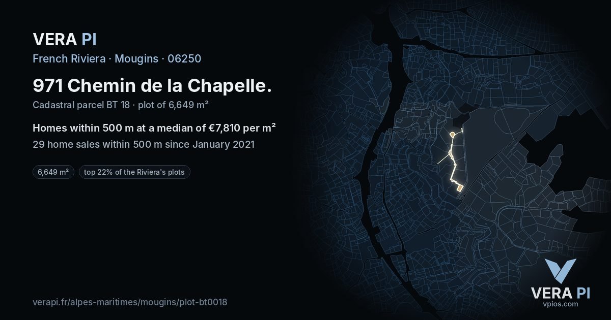 971 Chemin de la Chapelle, Mougins at night – the plot lit, the parcels around coloured by the prices near them