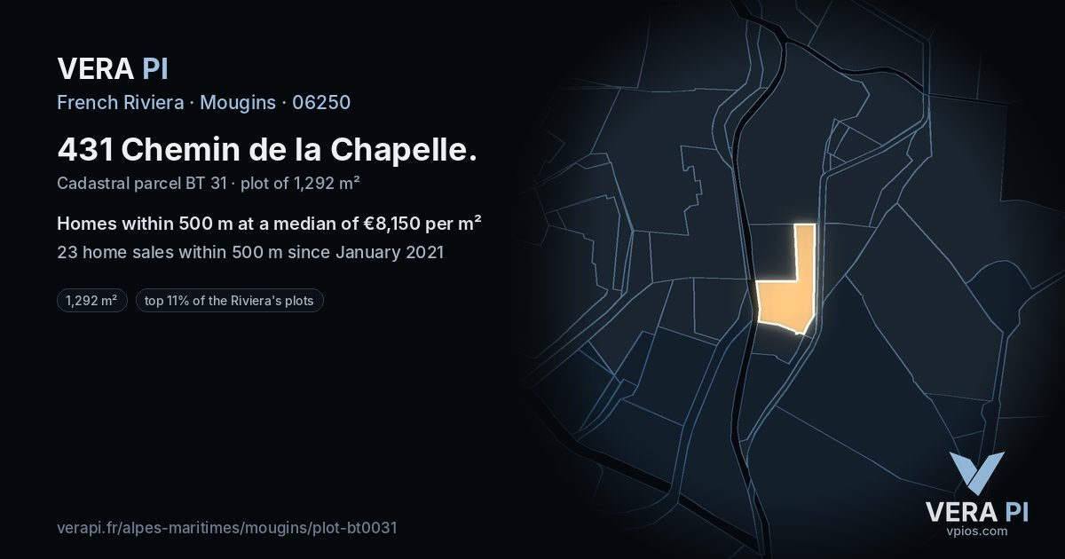 431 Chemin de la Chapelle, Mougins at night – the plot lit, the parcels around coloured by the prices near them