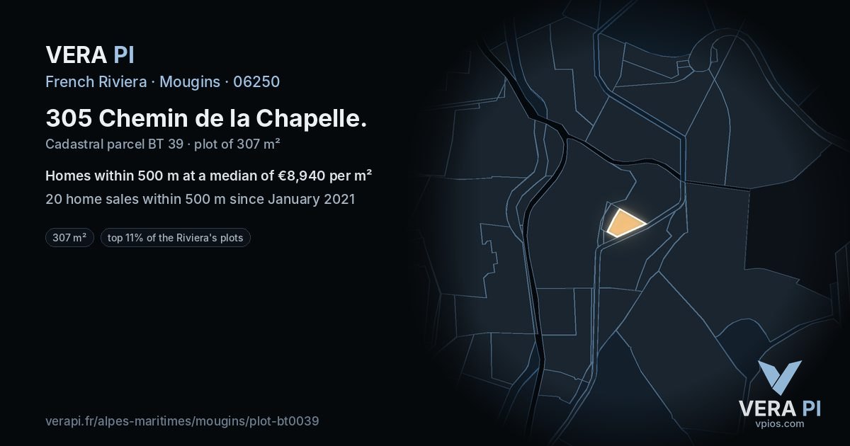 305 Chemin de la Chapelle, Mougins at night – the plot lit, the parcels around coloured by the prices near them