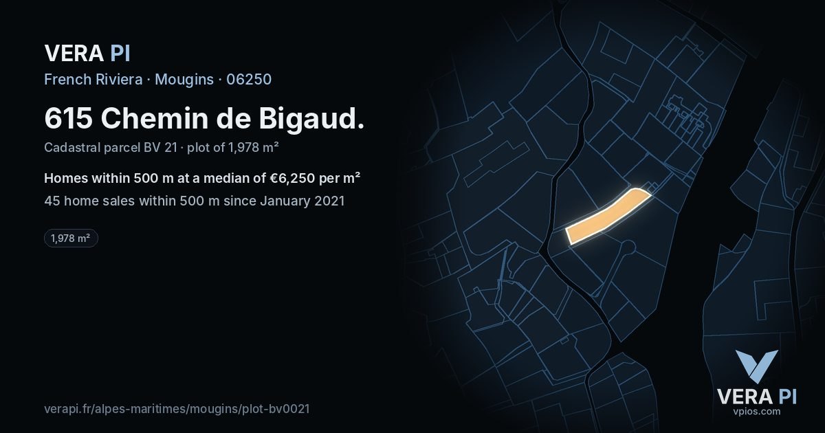 615 Chemin de Bigaud, Mougins at night – the plot lit, the parcels around coloured by the prices near them