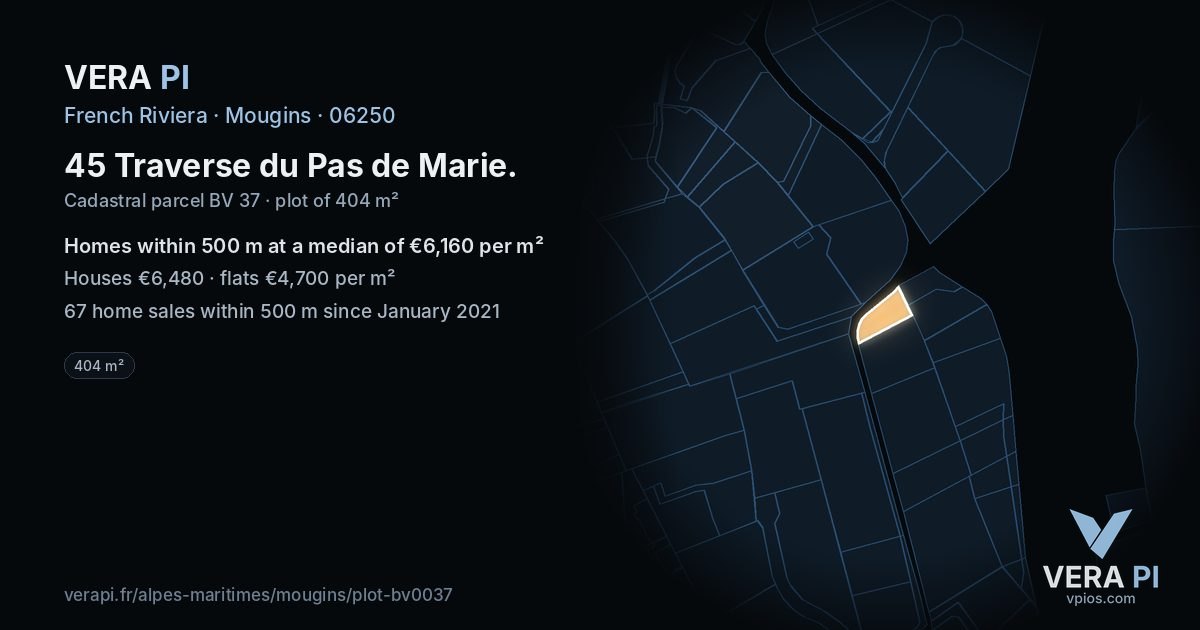 45 Traverse du Pas de Marie, Mougins at night – the plot lit, the parcels around coloured by the prices near them