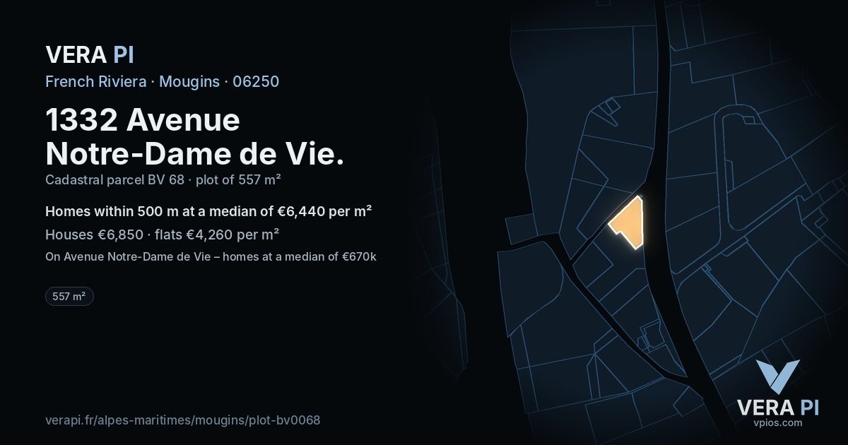 1332 Avenue Notre-Dame de Vie, Mougins at night – the plot lit, the parcels around coloured by the prices near them