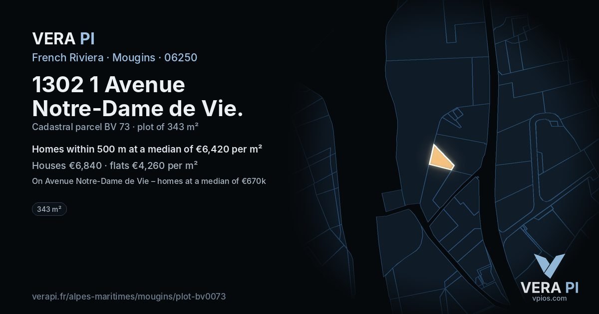 1302 1 Avenue Notre-Dame de Vie, Mougins at night – the plot lit, the parcels around coloured by the prices near them