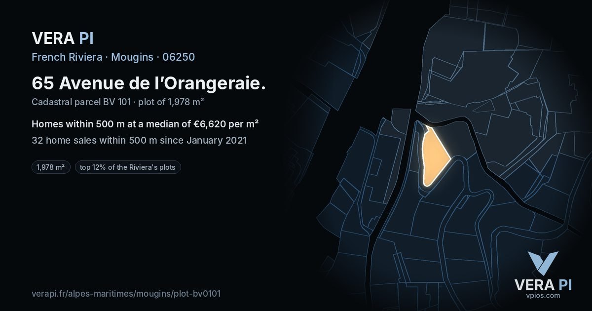 65 Avenue de l’Orangeraie, Mougins at night – the plot lit, the parcels around coloured by the prices near them