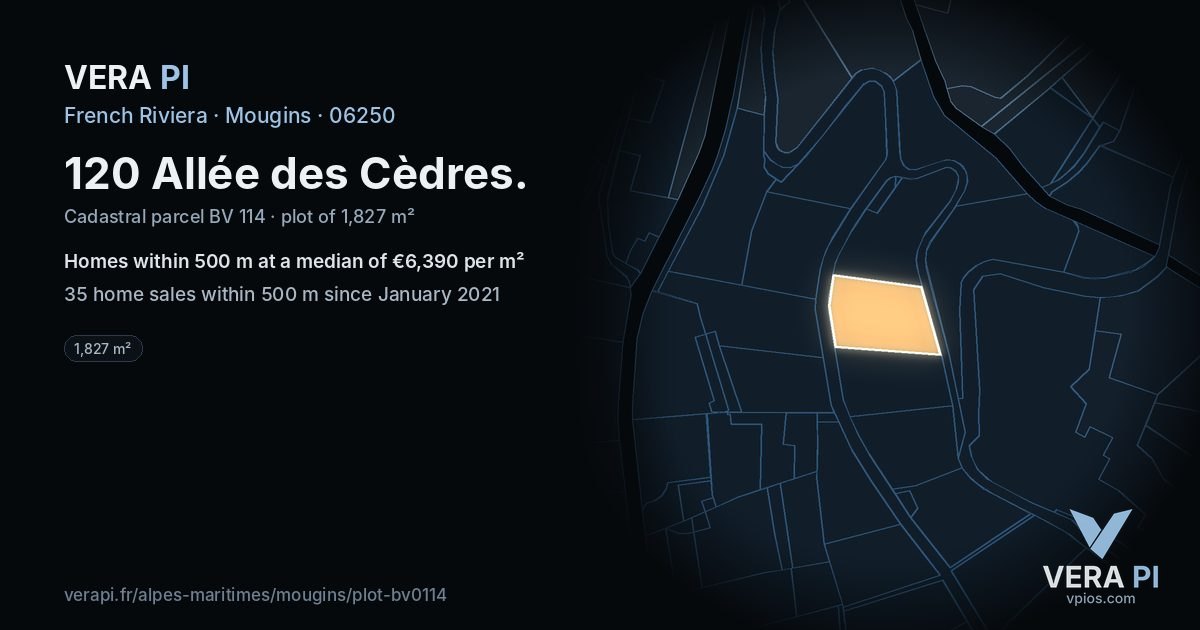120 Allée des Cèdres, Mougins at night – the plot lit, the parcels around coloured by the prices near them