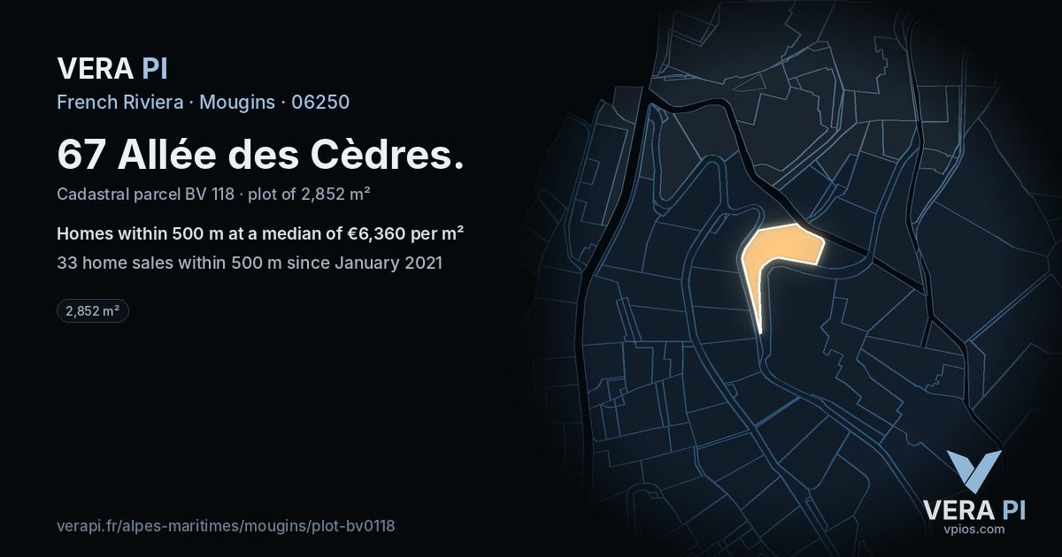 67 Allée des Cèdres, Mougins at night – the plot lit, the parcels around coloured by the prices near them