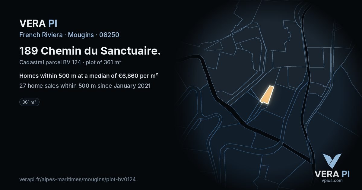 189 Chemin du Sanctuaire, Mougins at night – the plot lit, the parcels around coloured by the prices near them