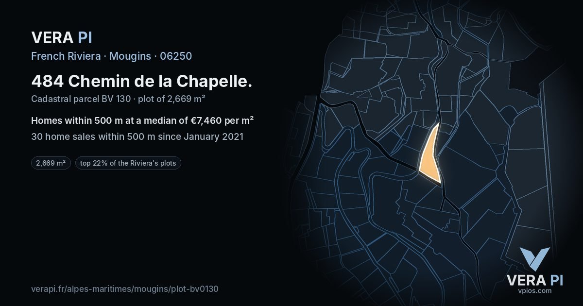 484 Chemin de la Chapelle, Mougins at night – the plot lit, the parcels around coloured by the prices near them