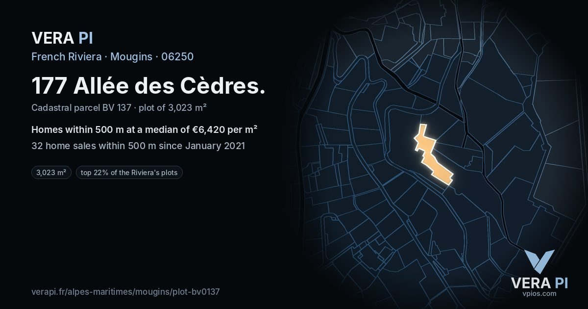 177 Allée des Cèdres, Mougins at night – the plot lit, the parcels around coloured by the prices near them