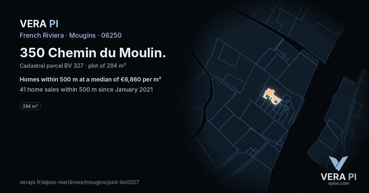 350 Chemin du Moulin, Mougins at night – the plot lit, the parcels around coloured by the prices near them