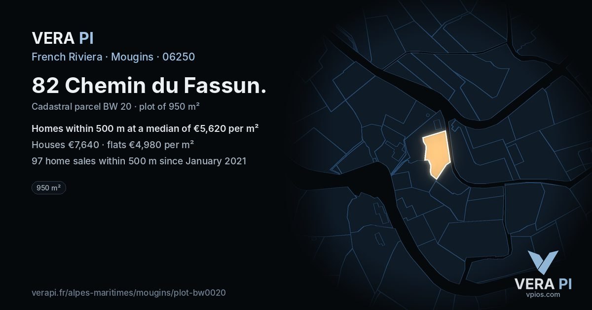 82 Chemin du Fassun, Mougins at night – the plot lit, the parcels around coloured by the prices near them