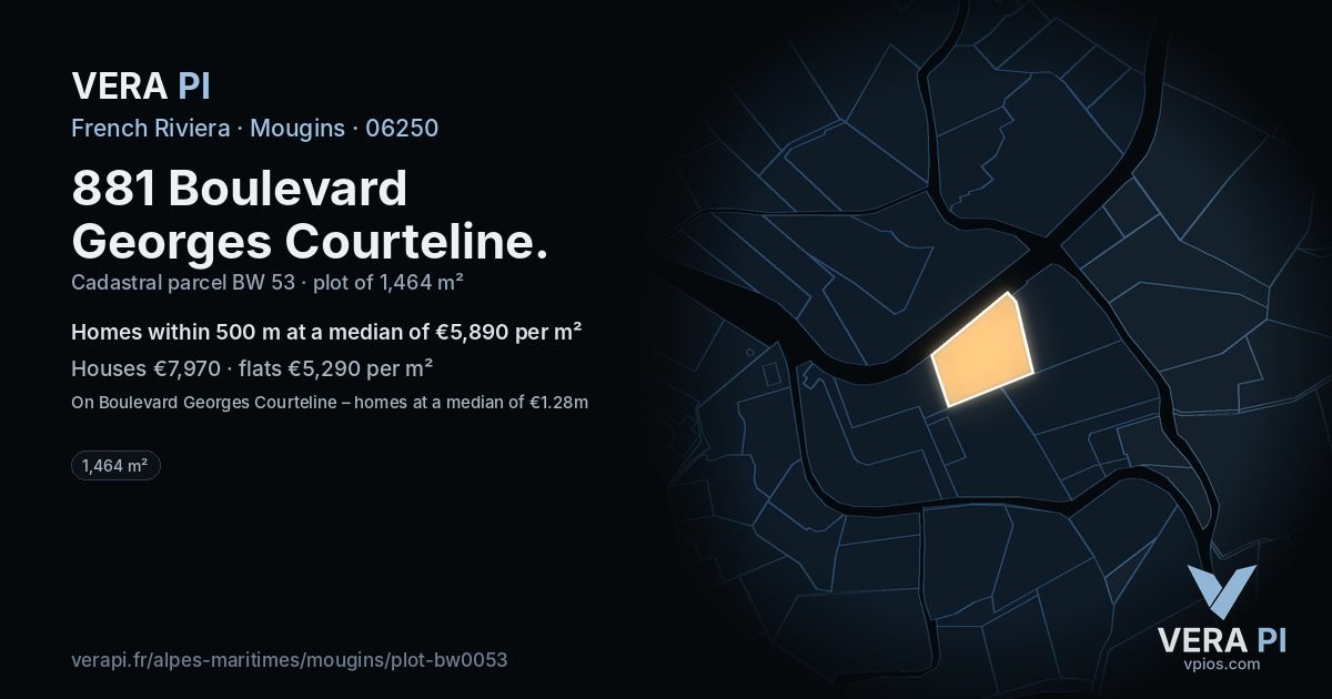 881 Boulevard Georges Courteline, Mougins at night – the plot lit, the parcels around coloured by the prices near them